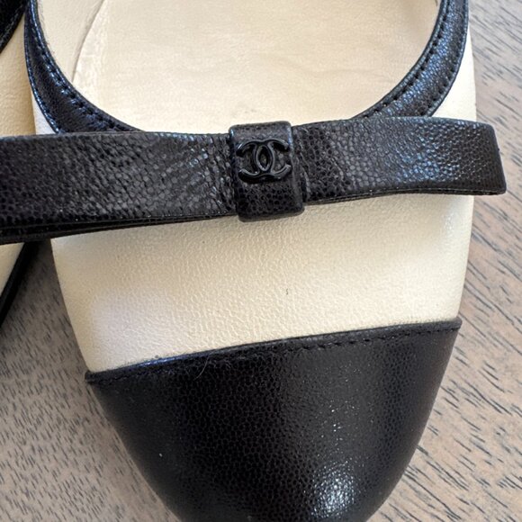 Chanel Lambskin Cap Toe Ballet Flat - Picture 4 of 12